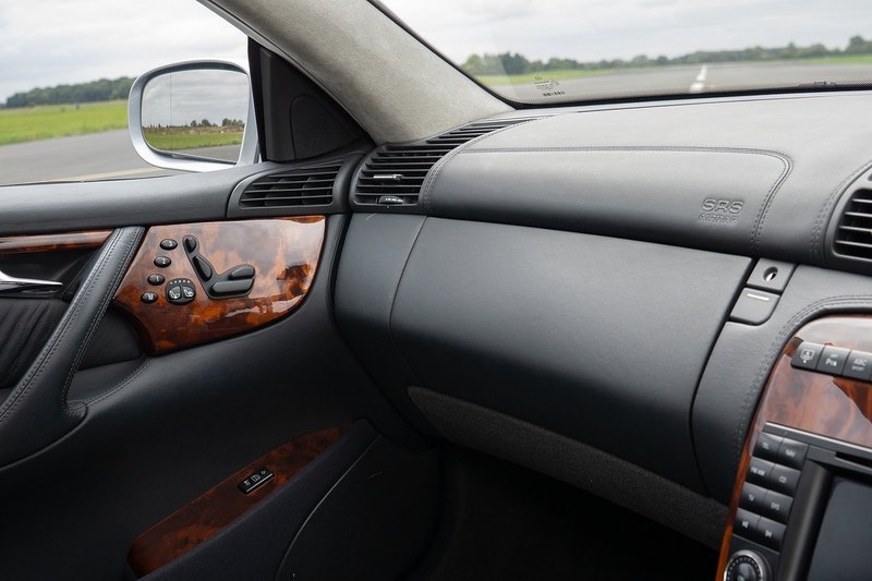 Mercedes-Benz CL  - U1518