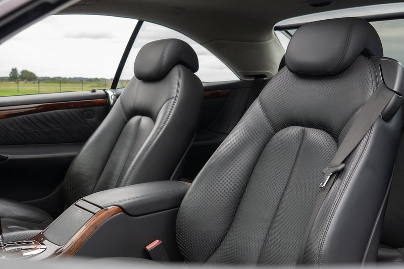 Mercedes-Benz CL  - U1518