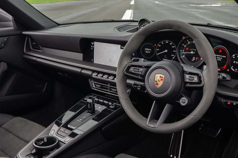 Porsche 911 T 992 4 GTS - U1519