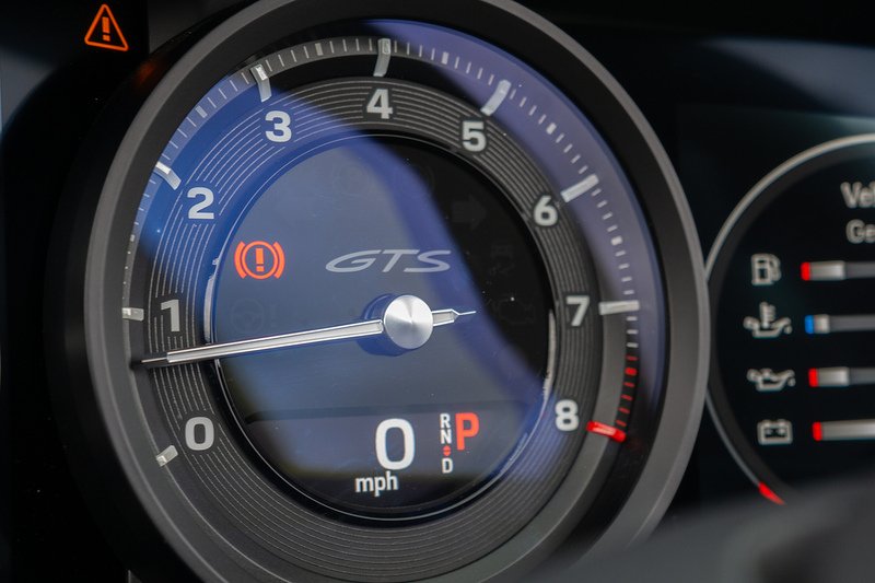 Porsche 911 T 992 4 GTS - U1519