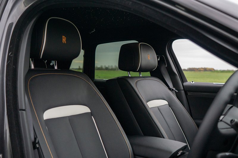 Rolls-Royce Ghost Series II V12 Black Badge - U1523