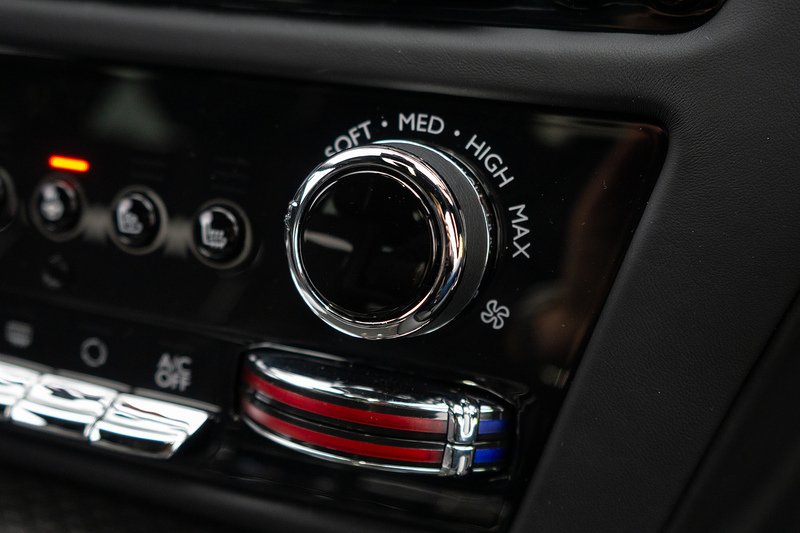 Rolls-Royce Ghost Series II V12 Black Badge - U1523