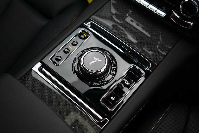 Rolls-Royce Ghost Series II V12 Black Badge - U1523