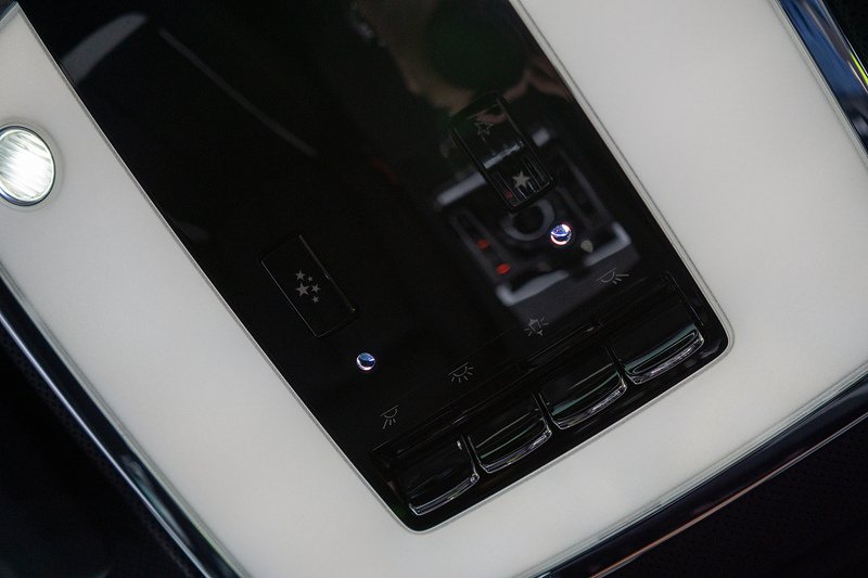 Rolls-Royce Ghost Series II V12 Black Badge - U1523