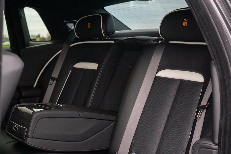 Rolls-Royce Ghost Series II V12 Black Badge - U1523