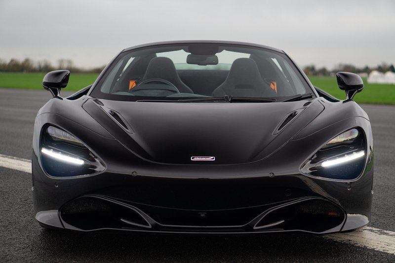 McLaren 720S T V8 - U1527