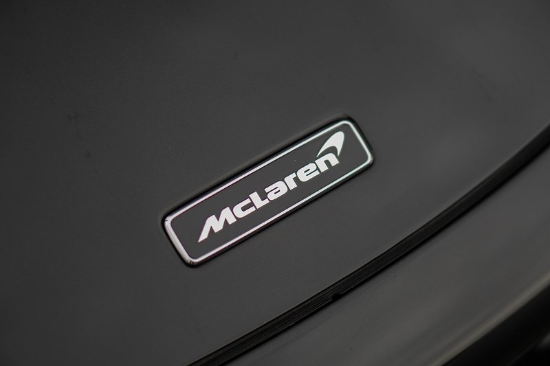 McLaren 720S T V8 - U1527