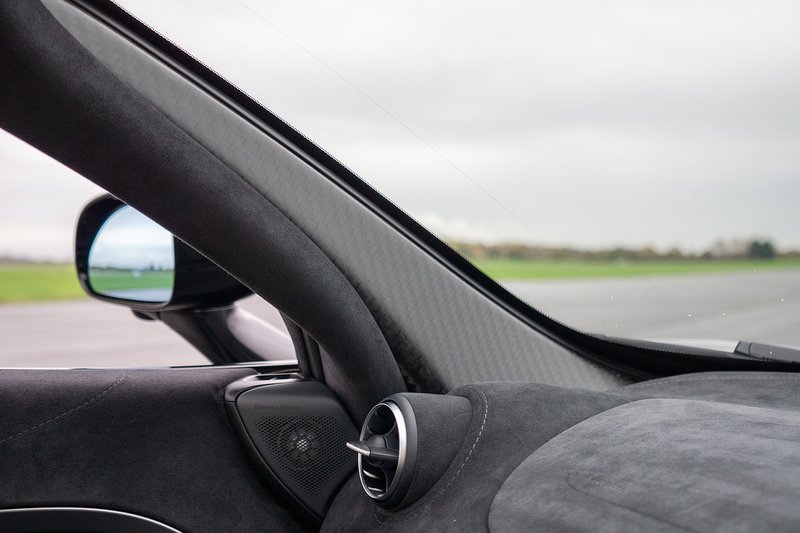 McLaren 720S T V8 - U1527