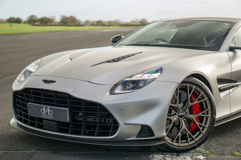 Aston Martin Vanquish V12 BiTurbo - U1528
