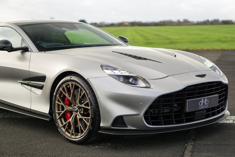 Aston Martin Vanquish V12 BiTurbo - U1528