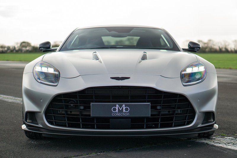 Aston Martin Vanquish V12 BiTurbo - U1528