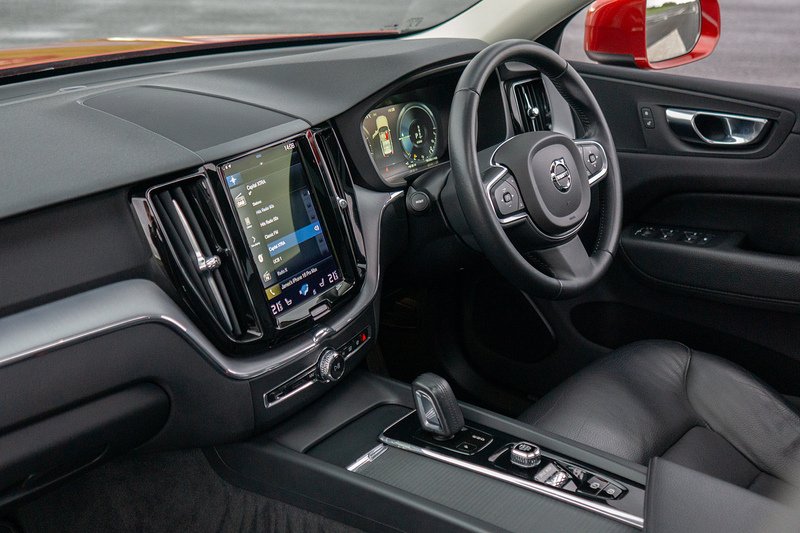 Volvo XC60 h T6 Inscription Expression - U1531