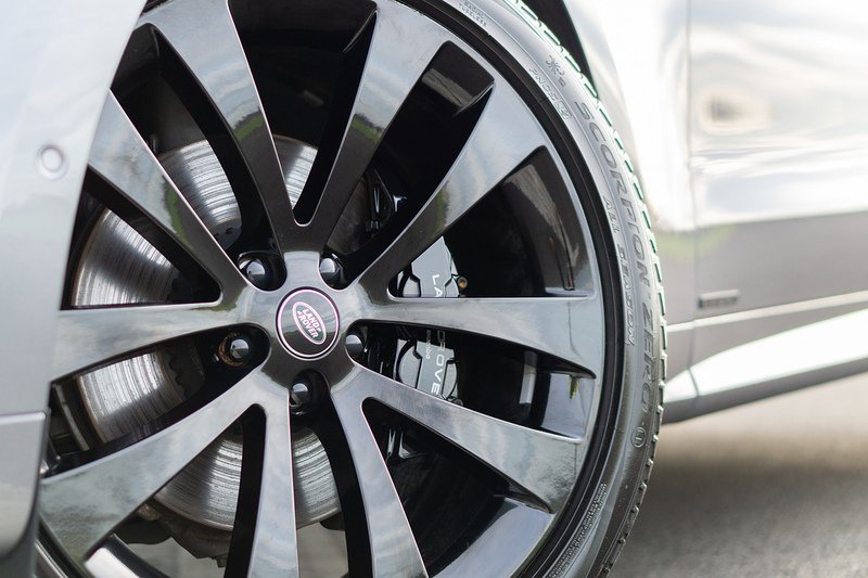 Land Rover Range Rover Sport D350 MHEV Autobiography - U1537