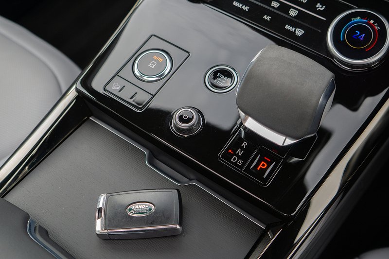 Land Rover Range Rover Sport D350 MHEV Autobiography - U1537