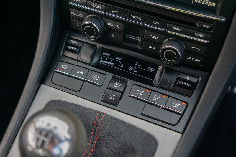 Porsche Cayman 981 GT4 - U1538