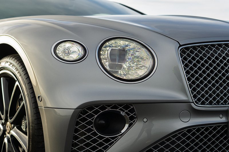 Bentley Continental W12 GT - U1544