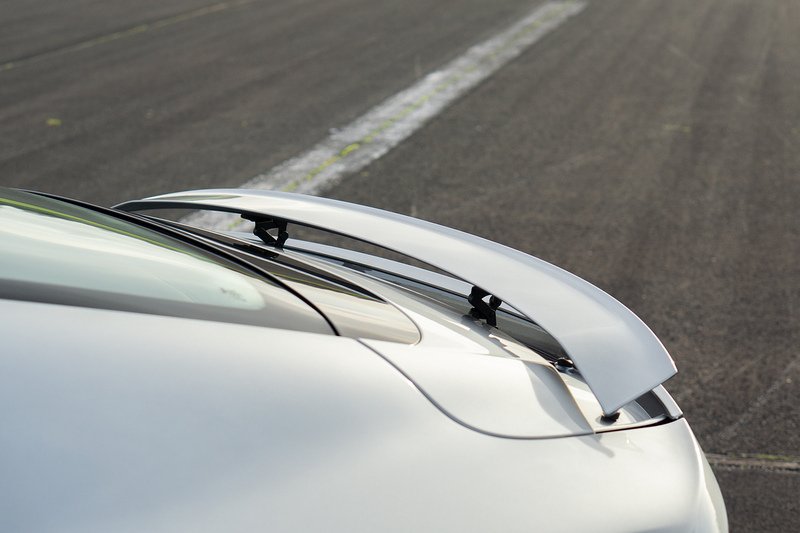 Bentley Continental W12 GT - U1544