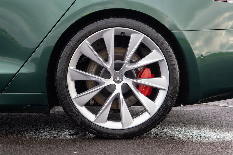 Tesla Model S Performance - U1549