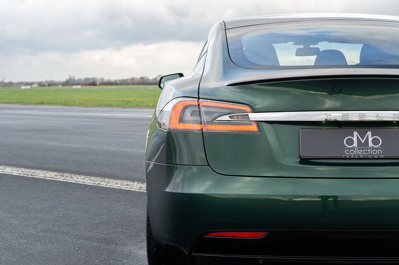 Tesla Model S Performance - U1549