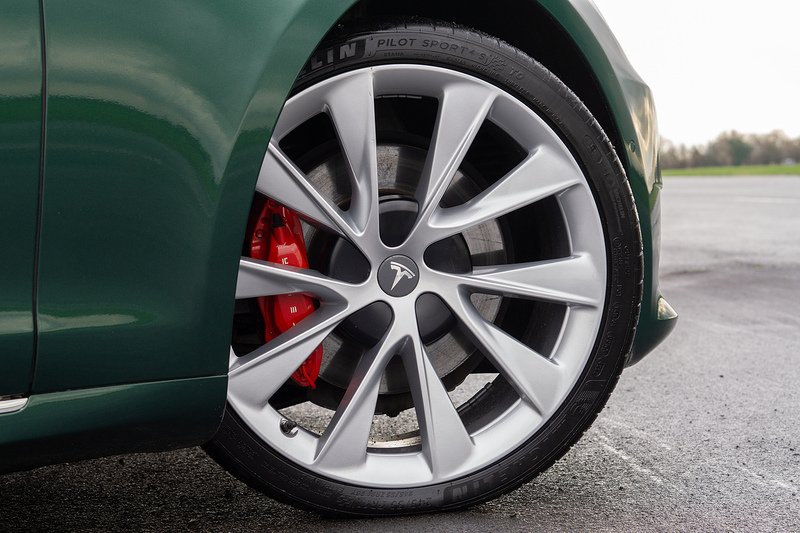 Tesla Model S Performance - U1549