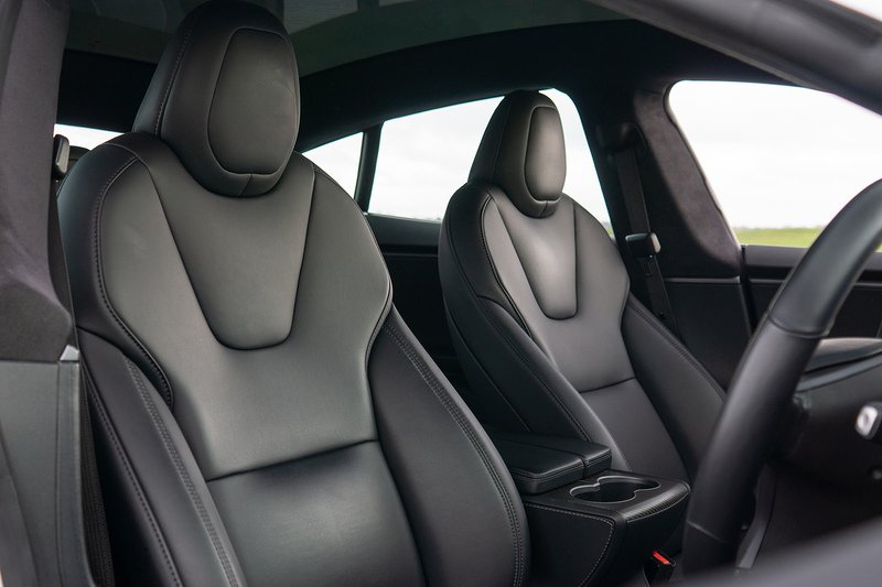 Tesla Model S Performance - U1549