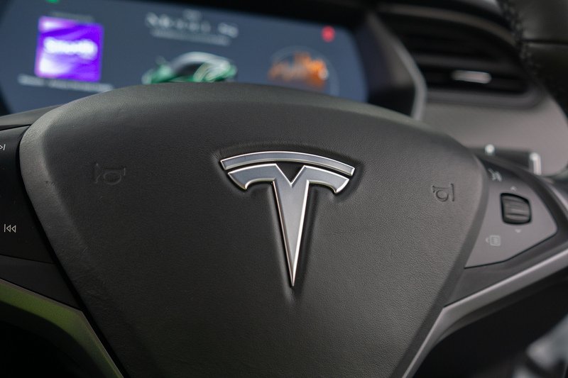 Tesla Model S Performance - U1549