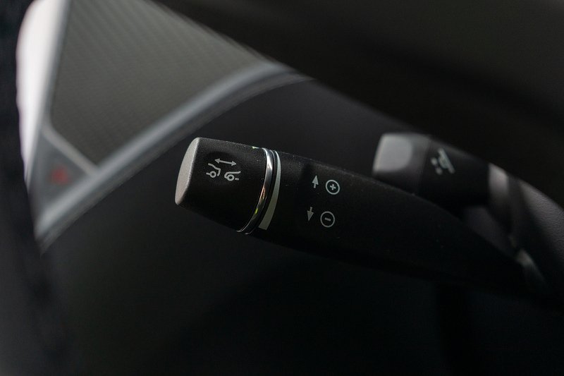 Tesla Model S Performance - U1549