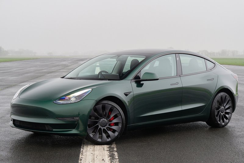Tesla Model 3 Performance - U1550