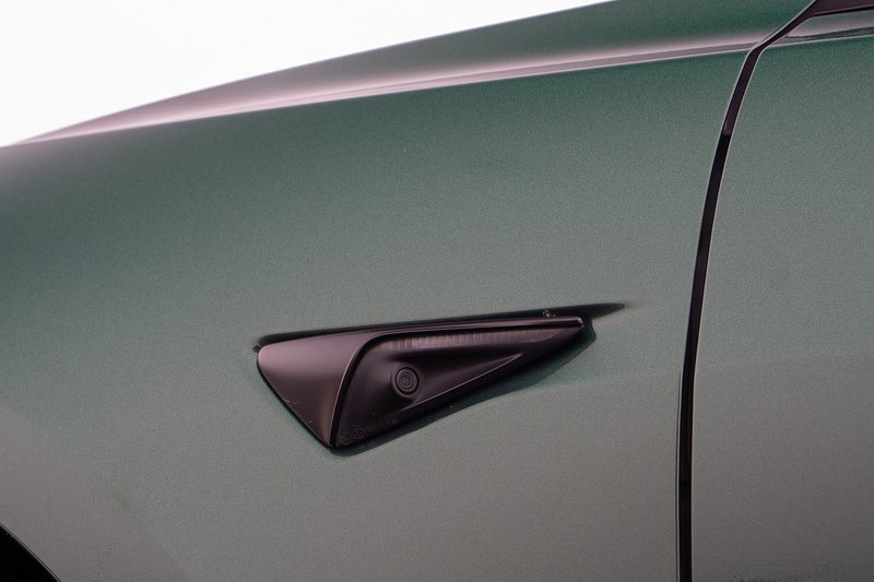 Tesla Model 3 Performance - U1550