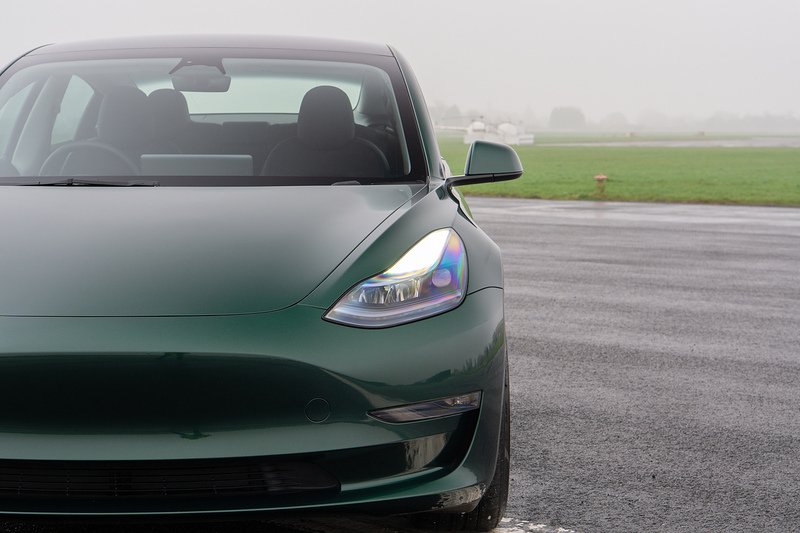 Tesla Model 3 Performance - U1550