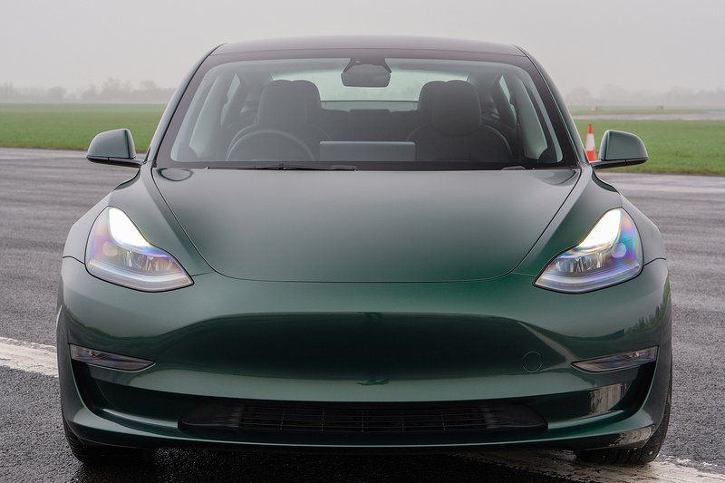 Tesla Model 3 Performance - U1550