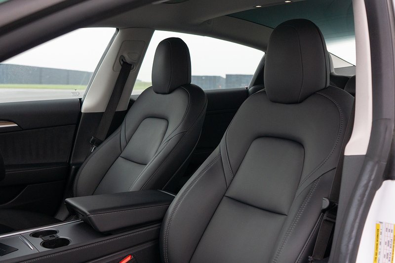 Tesla Model 3 Performance - U1550