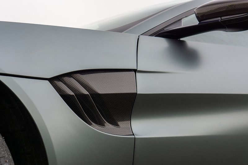 Aston Martin Vantage V8 AMR Hero - U1551