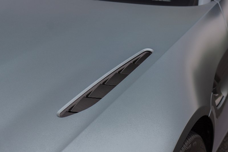 Aston Martin Vantage V8 AMR Hero - U1551