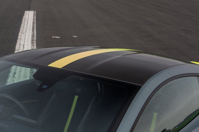 Aston Martin Vantage V8 AMR Hero - U1551