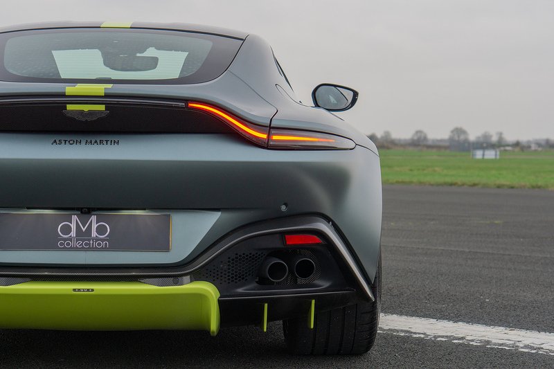 Aston Martin Vantage V8 AMR Hero - U1551