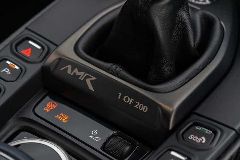 Aston Martin Vantage V8 AMR Hero - U1551