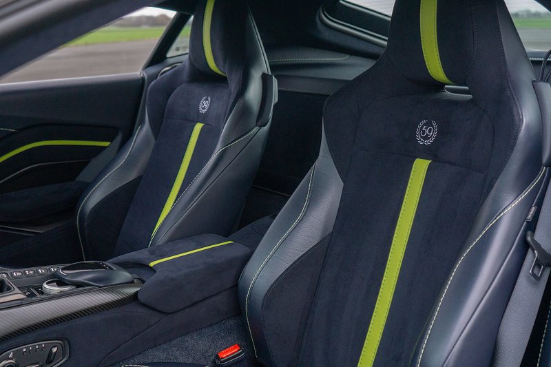 Aston Martin Vantage V8 AMR Hero - U1551