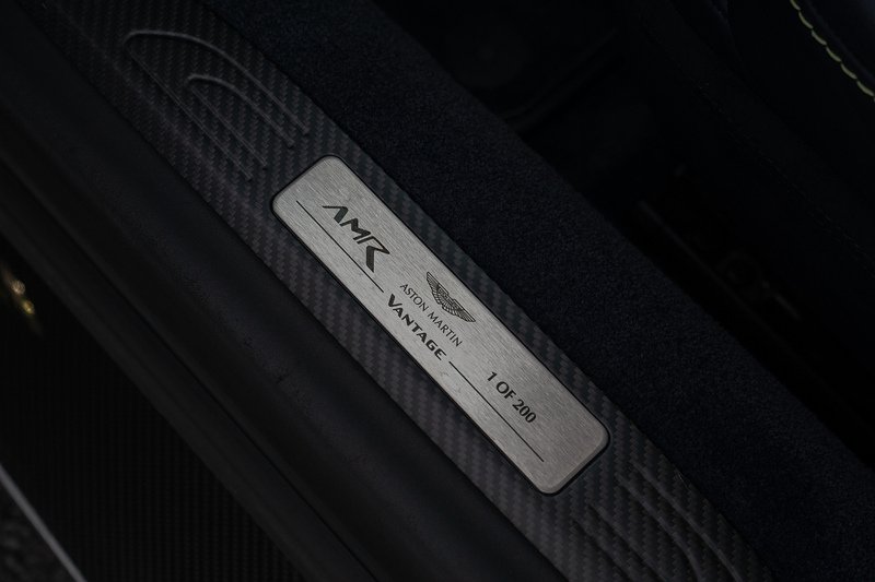 Aston Martin Vantage V8 AMR Hero - U1551