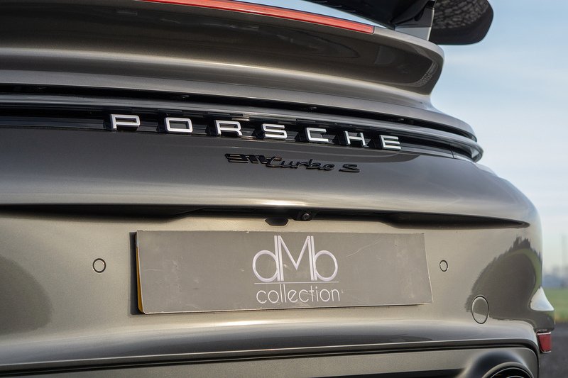 Porsche 911 T 992 Turbo S - U1554