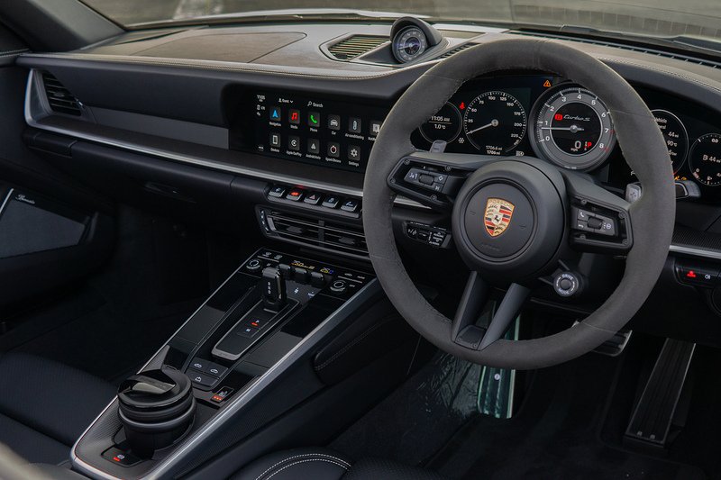 Porsche 911 T 992 Turbo S - U1554