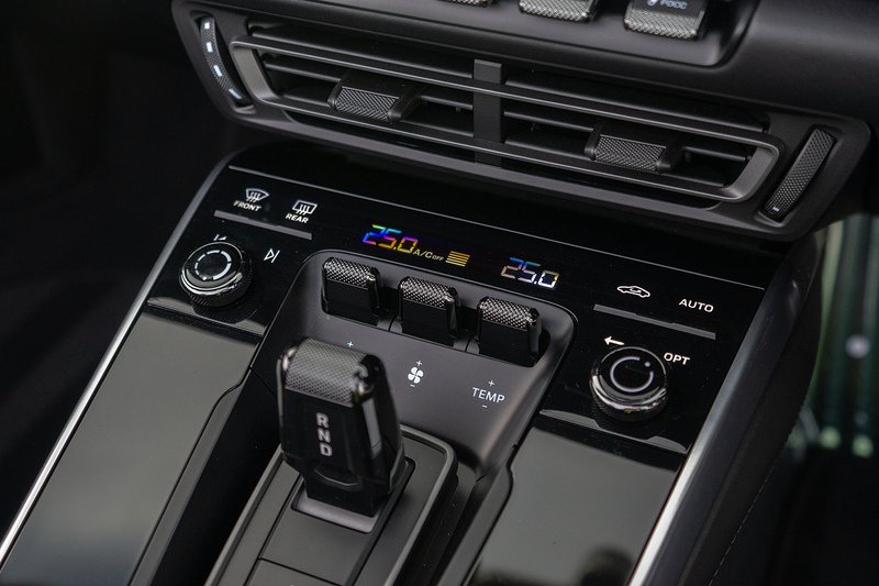 Porsche 911 T 992 Turbo S - U1554