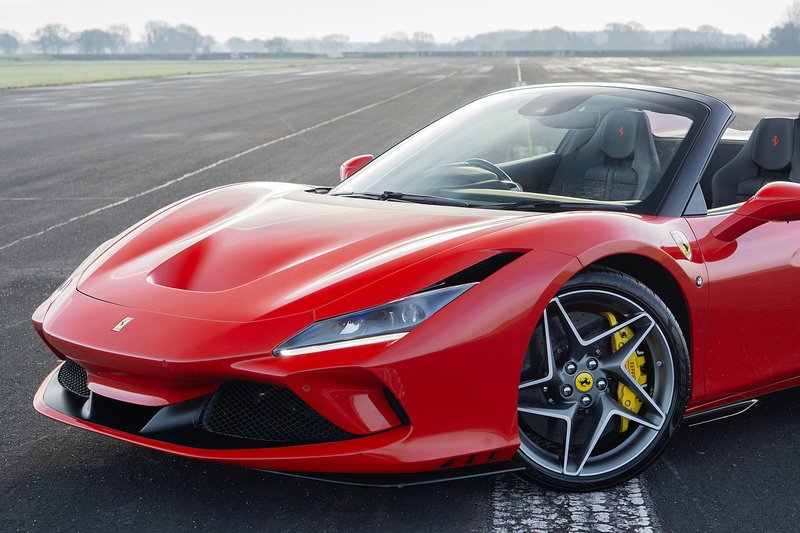 Ferrari F8 Spider T V8 - U1555