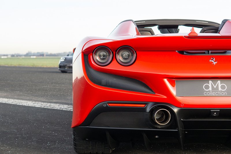 Ferrari F8 Spider T V8 - U1555