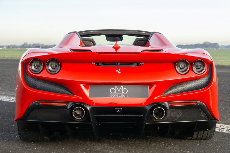Ferrari F8 Spider T V8 - U1555