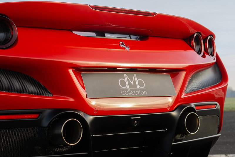 Ferrari F8 Spider T V8 - U1555