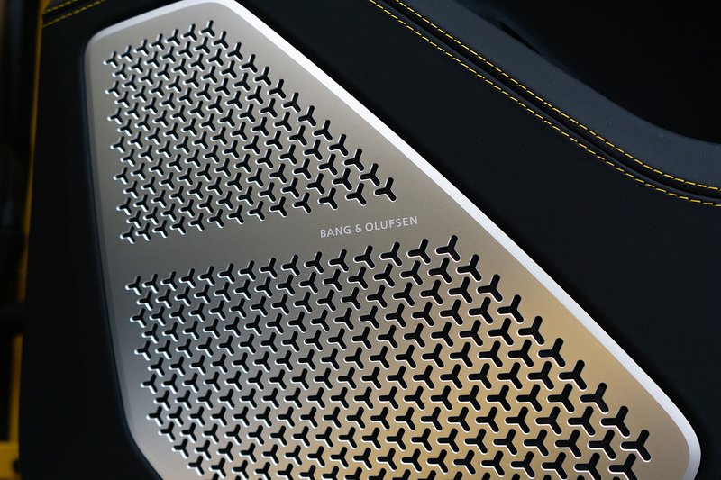 Lamborghini Urus V8 BiTurbo - U1558