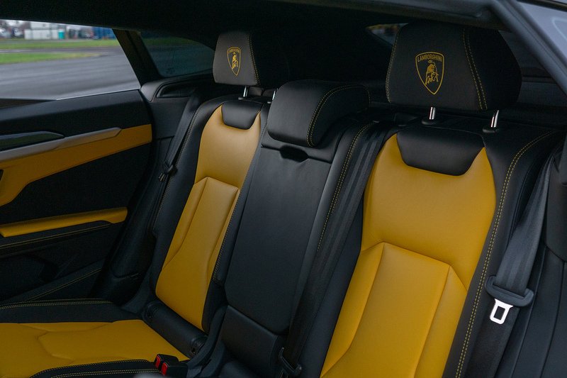 Lamborghini Urus V8 BiTurbo - U1558