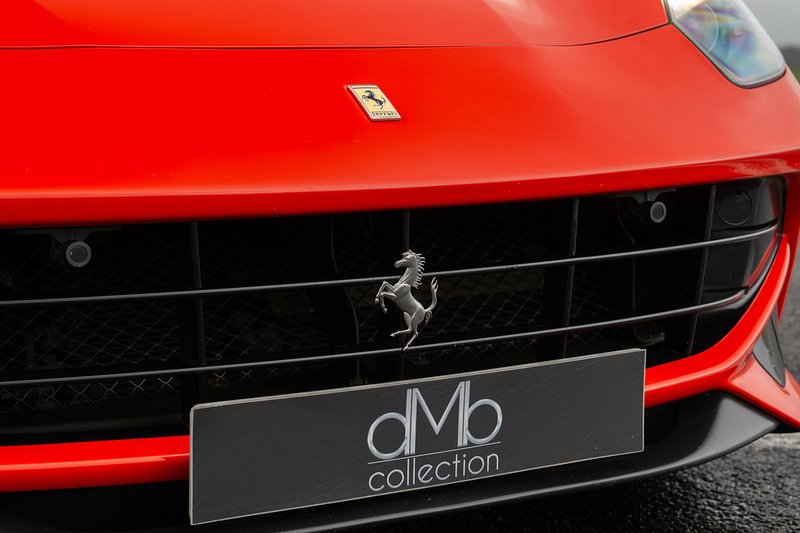 Ferrari F12 Berlinetta V12 - U1560