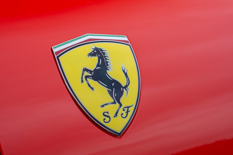 Ferrari F12 Berlinetta V12 - U1560